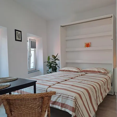 For2 Oda ve Kahvaltı Kranj